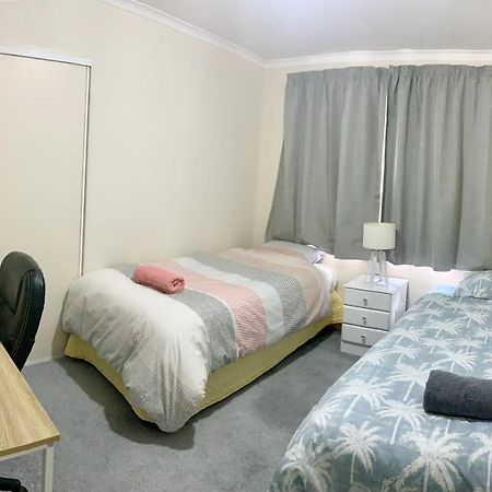 Radiata Homestay Гамильтон Экстерьер фото